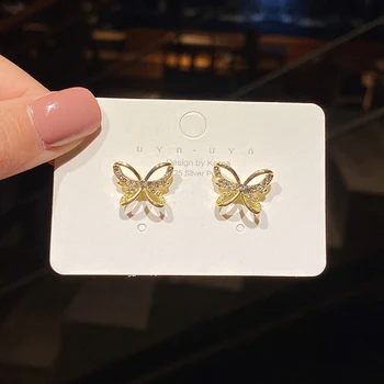 Új Népszerű 14K Valódi Aranyozott Gyöngy Pillangó Fülbevaló Női Design AAA Cirkon S925 Ezüst Tű Jól Ékszer Nagykereskedelem